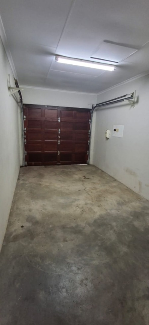 To Let 3 Bedroom Property for Rent in Waterval East North West